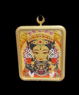 女財神 扎基拉姆 浮雕佛牌 ( M )